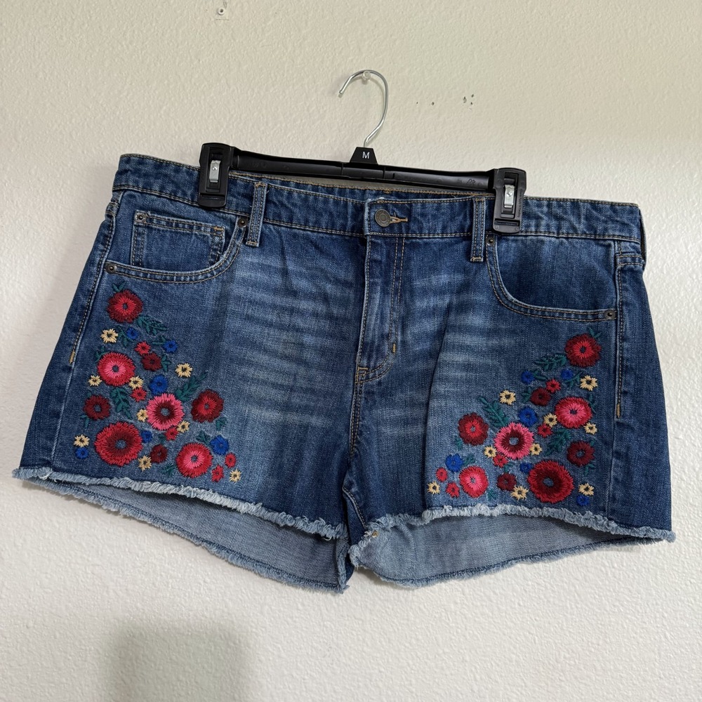 Gap Sexy Boyfriend Shorts Women's Size 16 Blue Denim Floral Embroidered Mid-Rise